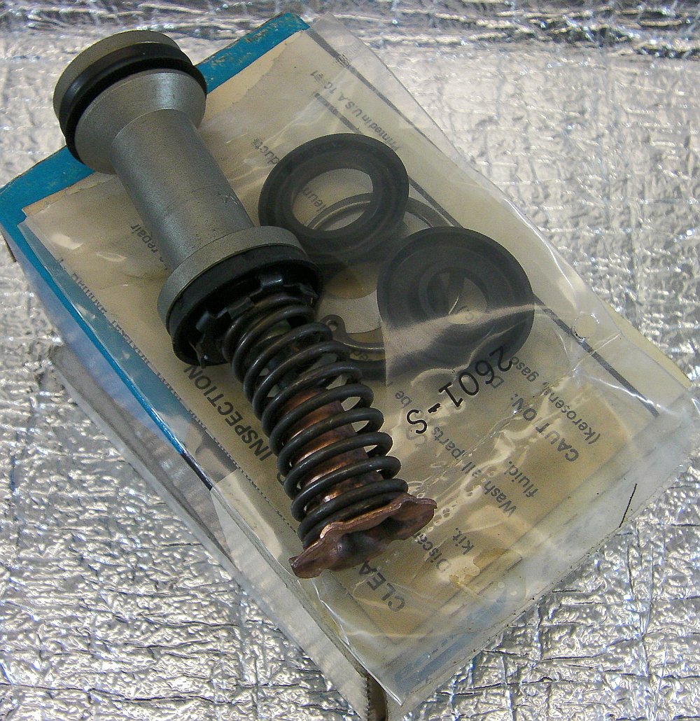 Bendix 22601 2601 Brake Master Cylinder Repair/Rebuild Kit 19741975